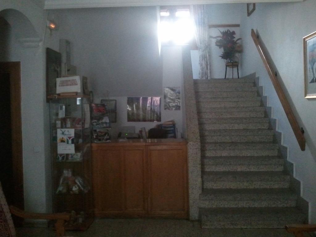 Hostal-Restaurante Fogon De Gredos Guisando Εξωτερικό φωτογραφία