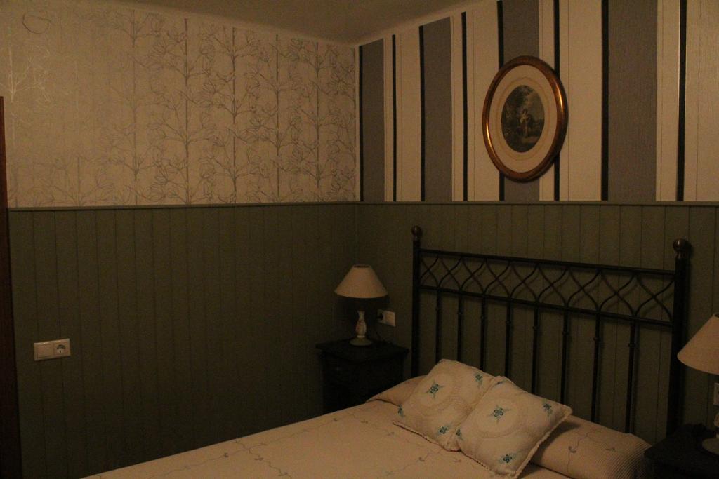 Hostal-Restaurante Fogon De Gredos Guisando Εξωτερικό φωτογραφία